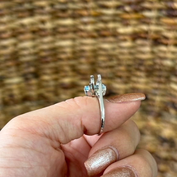 Topaz Blue Natural 3.88 CT Size 8 Ring w/ Diamond Accent - Picture 2 of 7